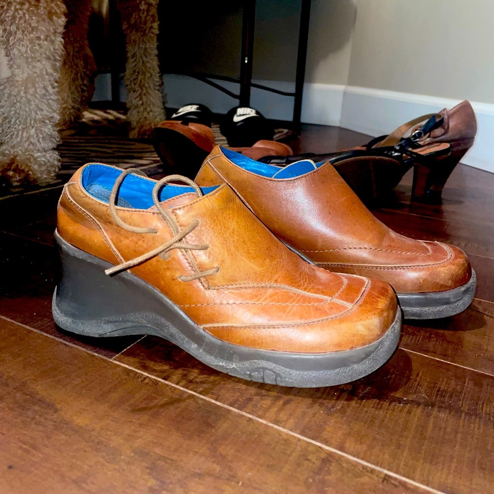 WANTED Brand 90’s platform shoes